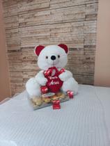 Urso de pelúcia 38x30 romântico com 1 caixa de bombom Ferrero Rocher Urso de pelúcia 38x30 romântico com 1 caixa de bombom Ferrero Rocher