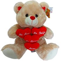 Urso de pelúcia 4 corações cor marrom claro 40cm Urso de pelúcia 4 corações cor marrom claro 40cm