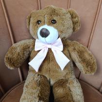 Urso de pelúcia Mel 50cm - Chá revelação fofo