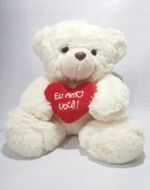 Urso pelúcia Angel Peq na cor branca 25cm com coração "Eu Amo Você" 313 Toy