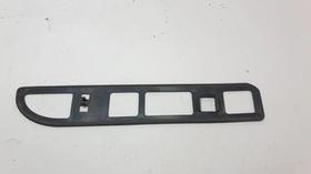USADO: Aplique Encaixe Rack Teto Diant. Esq. Blazer 1996 A 2000 USADO: Aplique Encaixe Rack Teto Diant. Esq. Blazer 1996 A 2000