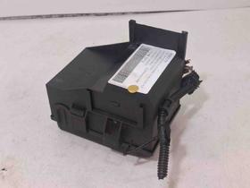 Usado: CAIXA DE FUSIVEIS Chevrolet VECTRA 2.0 2006 Usado: CAIXA DE FUSIVEIS Chevrolet VECTRA 2.0 2006
