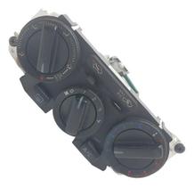 USADO: Comando Ar Condicionado Tiida Sedan 2008 A 2013 Detalhe USADO: Comando Ar Condicionado Tiida Sedan 2008 A 2013 Detalhe