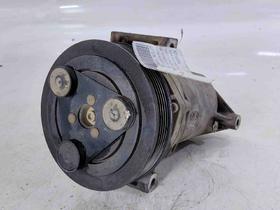 Usado: COMPRESSOR DO AR CONDICIONADO Chevrolet S10 2.8 2013 Usado: COMPRESSOR DO AR CONDICIONADO Chevrolet S10 2.8 2013