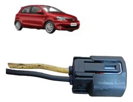 USADO Conector Plug Maquina Vidro Eletrico Toyota Etios 2015/2 USADO Conector Plug Maquina Vidro Eletrico Toyota Etios 2015/2