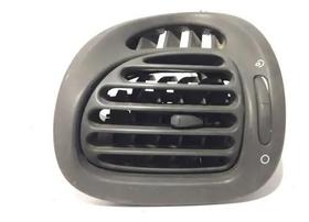 USADO: Difusor Ar Esquerdo Xsara Picasso 02/7 9631280177 27525 USADO: Difusor Ar Esquerdo Xsara Picasso 02/7 9631280177 27525