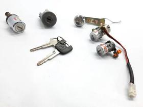 USADO: Kit Miolo De Ignição E Portas C/ Chaves Original Tr4 09 A 15 USADO: Kit Miolo De Ignição E Portas C/ Chaves Original Tr4 09 A 15