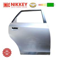 USADO: Porta Traseira Direita Jac J6 2011 12 13 14 15 16 Detalhe Traseira Direita Prata