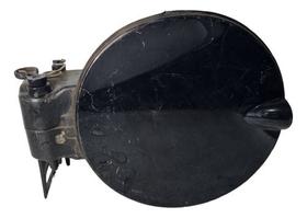 USADO: Portinhola Tampa Tanque Chevrolet Onix Original