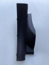 USADO: Soleira Interna Traseira Direita Chevrolet Prisma 2013 2014 Preto