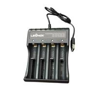 USB Carregacor de 4 bateria pilha USB Carregacor de 4 bateria pilha