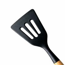 Utensílio de Cozinha Silicone com Cabo Madeira Resistente