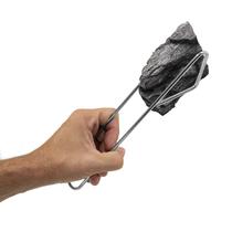 Utensílio para Churrasco: Pegador de Brasa e Carne em Aço Cromado Durável e Eficiente