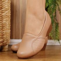 V1 Sapato Modare Anabela Salto Baixo Joanete Conforto 7014.229 Cor:Nude NapaTamanho:36 V1 Sapato Modare Anabela Salto Baixo Joanete Conforto 7014.229 Cor:Nude NapaTamanho:36