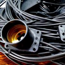 Varal de Lâmpadas - Cordão de Luz 15m + 15 Soquete E27 - PRETO Varal de Lâmpadas - Cordão de Luz 15m + 15 Soquete E27 - PRETO