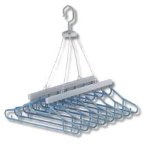 Varal De Plástico Fácil Multiuso Cabideiro Com 8 Cabides Fixos Resistente Cor Sortida Maxeb Varal De Plástico Fácil Multiuso Cabideiro Com 8 Cabides Fixos Resistente Cor Sortida Maxeb