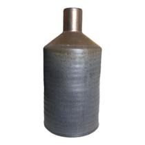 Vaso Arcaico Decorativo Cerâmica Royal 60219 Cinza com Dourado Envelhecido 10x21cm Vaso Arcaico Decorativo Cerâmica Royal 60219 Cinza com Dourado Envelhecido 10x21cm