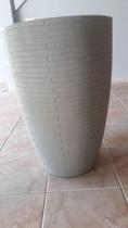 Vaso cônico para plantas 85x57 cor cimento