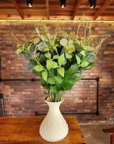 Vaso de flor linhas curvas bege