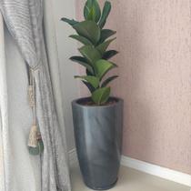 Vaso de Plantas Polietileno Cone Polido 33x54,5cm