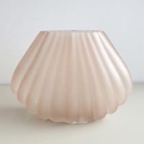 Vaso de Vidro Rose em Formato de Concha 25 x 18,5 x 6 cm - MART Vaso de Vidro Rose em Formato de Concha 25 x 18,5 x 6 cm - MART