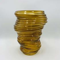 Vaso de Vidro Vulcano Âmbar 28x25cm Vaso de Vidro Vulcano Âmbar 28x25cm