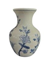 Vaso Decor Cerâmica Portuguesa Floral Azul e Branco 15cm Vaso Decor Cerâmica Portuguesa Floral Azul e Branco 15cm
