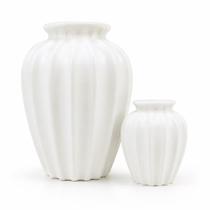 Vaso Decorativo Branco Canelado para Sala e Quarto