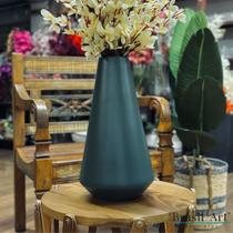 Vaso Decorativo Cone em Cerâmica Verde Musgo Vaso Decorativo Cone em Cerâmica Verde Musgo