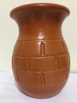 Vaso decorativo em cerâmica rustico 18x14cm. Não recomendado utilizar com água