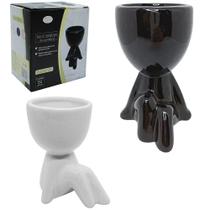 Vaso decorativo robert plant sentado de porcelana preto / branco 11x7,5x9cm Vaso decorativo robert plant sentado de porcelana preto / branco 11x7,5x9cm
