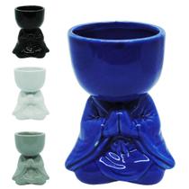 Vaso decorativo robert plant sentado kimono de porcelana 12x9x7,5cm Vaso decorativo robert plant sentado kimono de porcelana 12x9x7,5cm