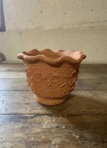 Vaso Decorativo Violeta Ondulado Elegância e Charme para sua Decoração (12 cm x 14 cm)