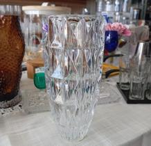 Vaso em cristal ecológico Lapidado com 30 cm de altura, Deli