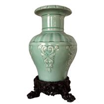 Vaso em porcelana Craquelê, Celadon Tailandês. Cor Verde Celadon