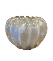 Vaso Murano Branco com Dourado 9 x 16 cm Casa Del Grande Vaso Murano Branco com Dourado 9 x 16 cm Casa Del Grande