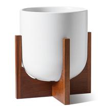 Vaso para plantas LE TAUCI de 25 cm de cerâmica com suporte de madeira de acácia branco Vaso para plantas LE TAUCI de 25 cm de cerâmica com suporte de madeira de acácia branco