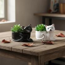 Vasos para plantas Vasinho Para Suculenta Gato Deitado - Branco E Preto Kit 2 Peças - Decore Casa Vasos para plantas Vasinho Para Suculenta Gato Deitado - Branco E Preto Kit 2 Peças - Decore Casa