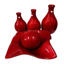 Vasos Trio Garrafas E Centro De Mesa Cerâmica Vermelho - Retrofenna Decor