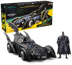 Veículo de brinquedo DC Comics Retro Collection Batmobile e Batman