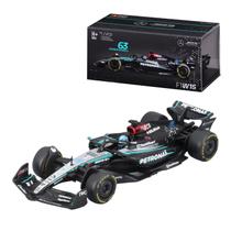 Veículo de fórmula fundido sob pressão Bburago 1:43 2024 Race Mercedes W15 Veículo de fórmula fundido sob pressão Bburago 1:43 2024 Race Mercedes W15
