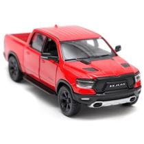 Veiculo de miniatura dod ram 1500 vermelhinha carro estiloso Veiculo de miniatura dod ram 1500 vermelhinha carro estiloso