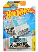 Veículo fundido sob pressão Hot Wheels Quick Bite Fast Foodie 4/5