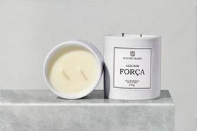 Vela Aromática D'luxe Marie Força Alecrim 240g Vela Aromática D'luxe Marie Força Alecrim 240g