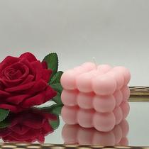 Vela Aromática de Cera de Soja Bubble Quadrada - Aroma Rosas - Alessandra Velas