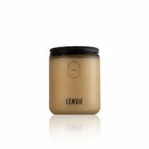 Vela Aromática Lenvie Urban Âmbar e Patchouli 190g Vela Aromática Lenvie Urban Âmbar e Patchouli 190g