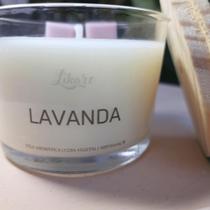 Vela Aromática Vegetal com Wax Melt Perfumada Lavanda 120g com tampa