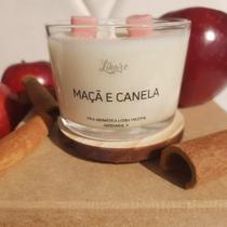 Vela Aromática Vegetal Perfumada Aroma Maçã e Canela 120g - Likare Home & Beauty Vela Aromática Vegetal Perfumada Aroma Maçã e Canela 120g - Likare Home & Beauty