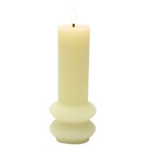 Vela led Iluminato a pilha 20,50cm creme -L Hermitage