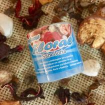 Vela perfumada aromatizada refil 100% parafina 90g - santa terezinha Vela perfumada aromatizada refil 100% parafina 90g - santa terezinha